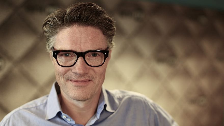 Norwegian radio host Shaun Henrik Matheson. Credit: NRK Radio.