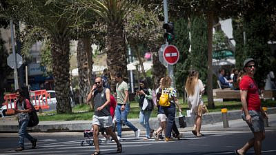 Tel Aviv, April 21, 2021. Photo by Miriam Alster/Flash90.