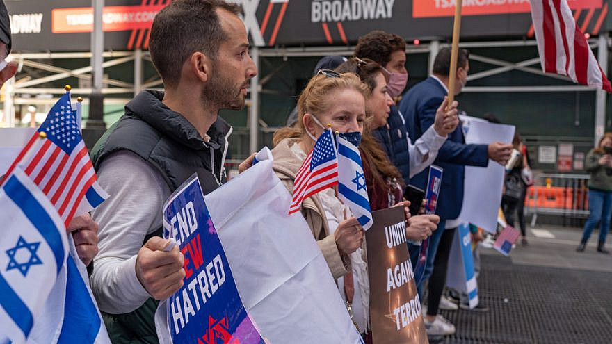 Jewish and pro-Israel gathered in New York City in solidarity with Israel and in protest against rising levels of anti-Semitism and severe anti-Jewish attacks, May 23, 2021. Credit: Ron Adar/Shutterstock.