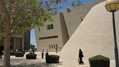 A Bedouin student (right) at Ben-Gurion University of the Negev in Beersheva. Photo by Carin M. Smilk.
