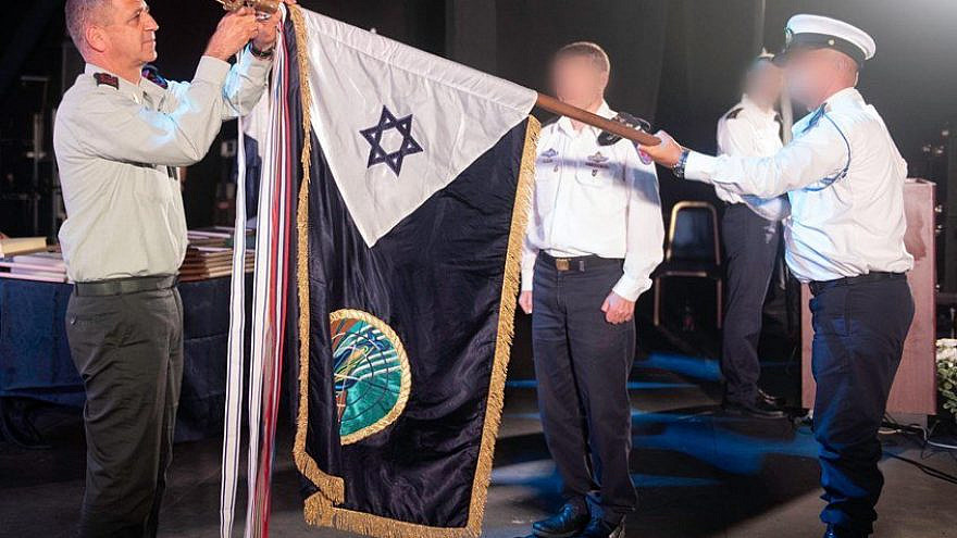 Israel Defense Forces Chief of Staff Lt. Gen. Aviv Kochavi awards members of the Shayetet 13 navy commando unit for ongoing actions to safeguard the State of Israel, June 16, 2021. Credit: IDF Spokesperson’s Unit.