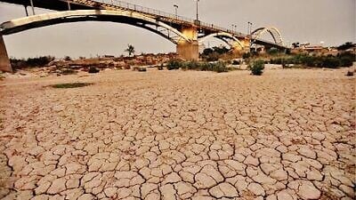 A bridge over a parched river in Ahwaz, Iran. Credit: European Ahwazi Human Rights Organization.