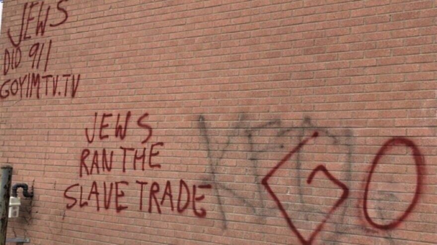 Graffiti claiming that Jews were responsible for the Sept. 11 attacks on a building in Toronto, September 2021. Source: Screenshot.