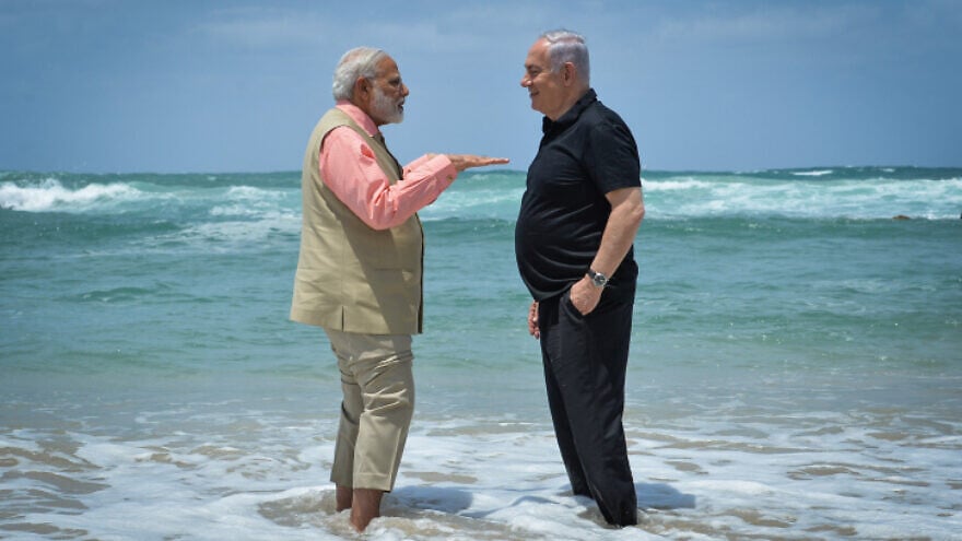 Israeli Prime Minister Benjamin Netanyahu and his Indian counterpart, Narendra Modi, visit the Hadera Desalination Plant at Olga Beach, north of Netanya, on July 6, 2017. Photo by Kobi Gideon/GPO.