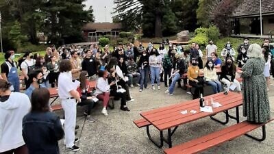 Hillel students at the University of California, Santa Cruz. Photo by Elior Amar.