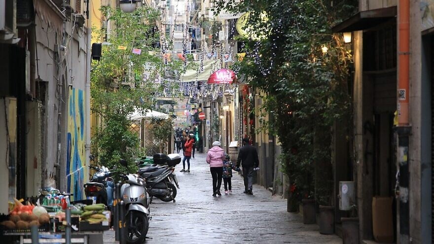 Naples, Italy. Credit: Pixabay.