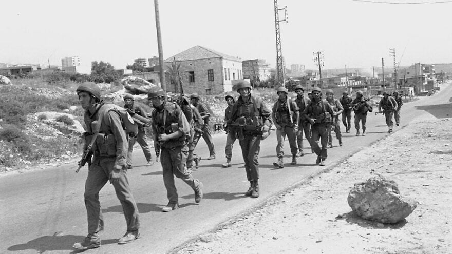 IDF soldiers in Lebanon during Operation Peace for Galilee in 1982. Photo: Michael Zarfati/IDF Spokesperson's Unit