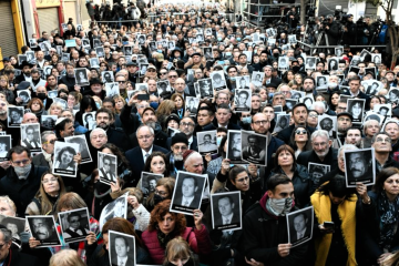 Thousands attend a memorial event in Argentina dedicated to the 85 people killed and more than 300 wounded in the 1994 AMIA bombing in Buenos Aires, July 18, 2022. Credit: AMIA.