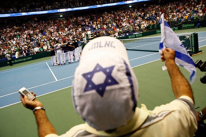 Andy Ram and Jonathan Erlich of Israel celebrate after defeating Russia's Marat Safin and Igor Kunitsyn in their Davis Cup World Group quarter-final doubles tennis match in Tel Aviv, July 11, 2009. Photo by Uri Lenz/ Flash90.