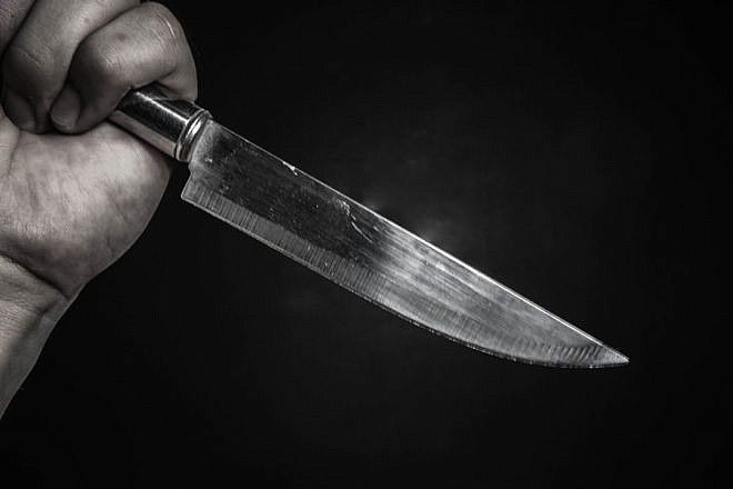 Illustrative photo of a knife attack. Credit: Wikimedia Commons.