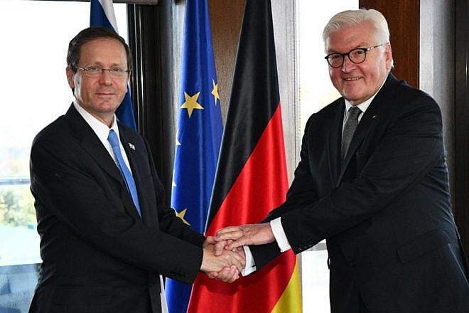 Israeli President Isaac Herzog and Frank-Walter Steinmeier, president of the Federal Republic of Germany, in Kyiv, Ukraine, Oct. 6, 2021. Photo by Haim Zach/GPO.
