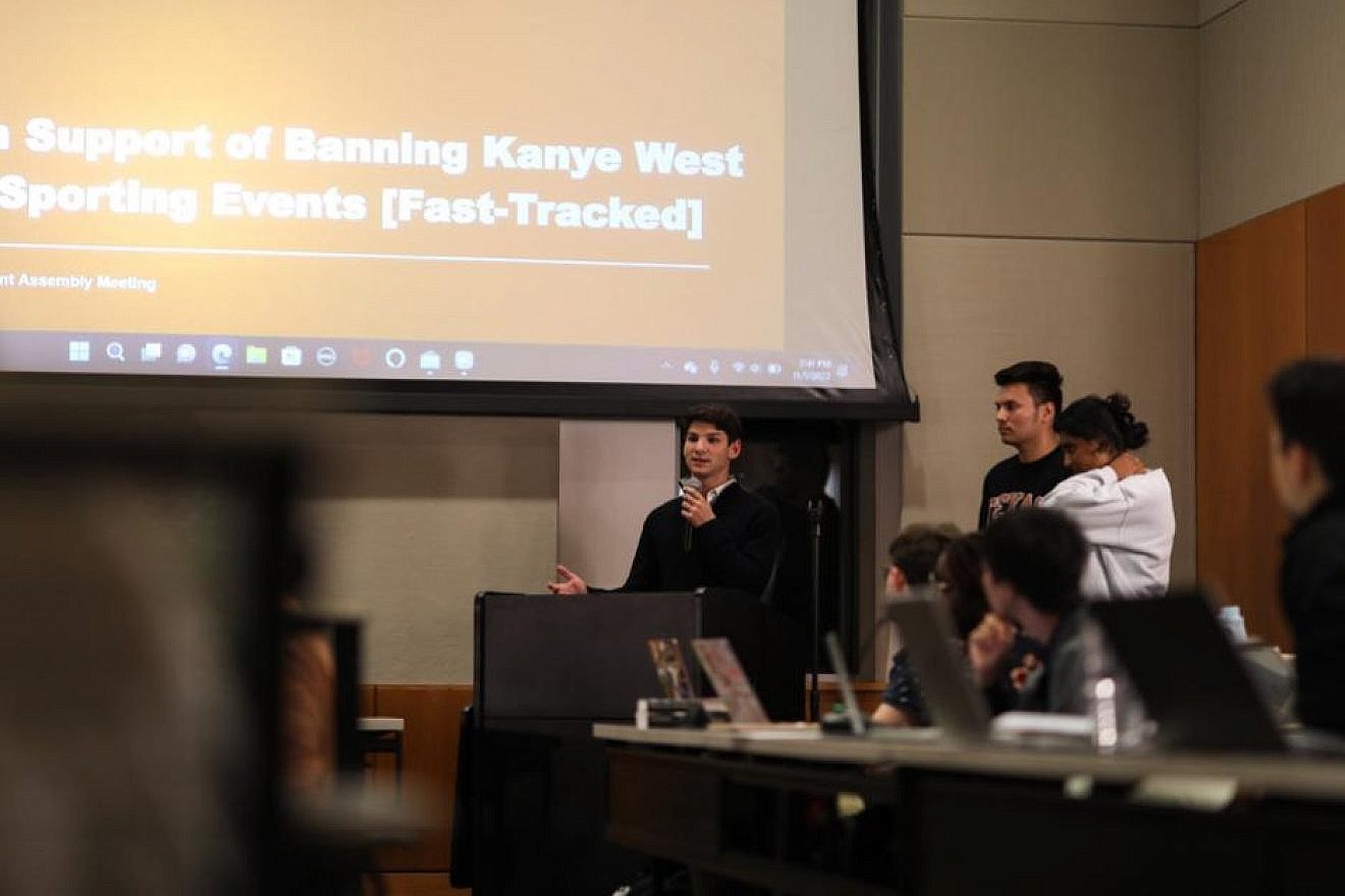 Student representative Alexander Feinstein speaks before a vote on a resolution to ban the music of Kanye West at sporting events on the University of Texas at Austin. Credit: Courtesy of Alexander Feinstein