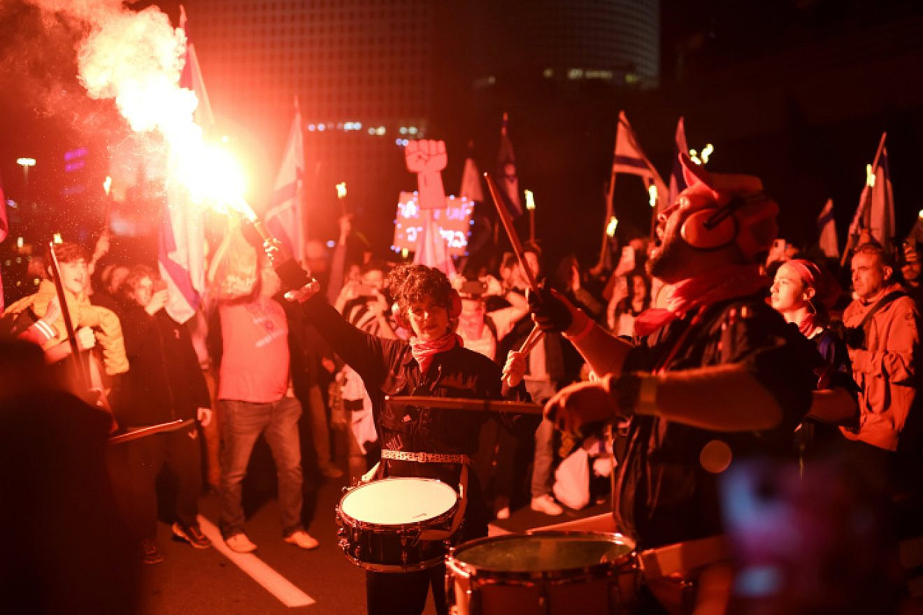 Israelis protest against the government's judicial reform plan in Tel Aviv, Feb. 25, 2023. Photo by Gili Yaari /Flash90.