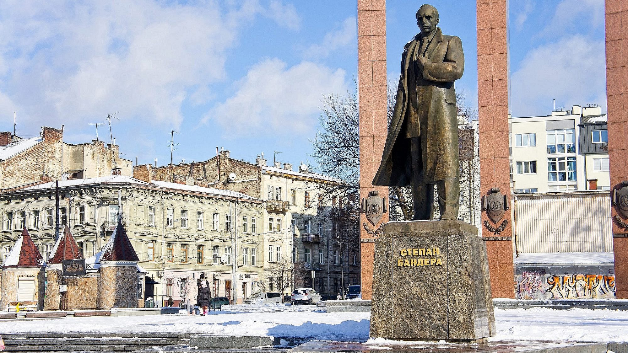 A monument to Nazi sympathizer Stepan Bandera, hailed as a national hero of Ukraine, in Lviv, Ukraine. Credit: Shutterstock.