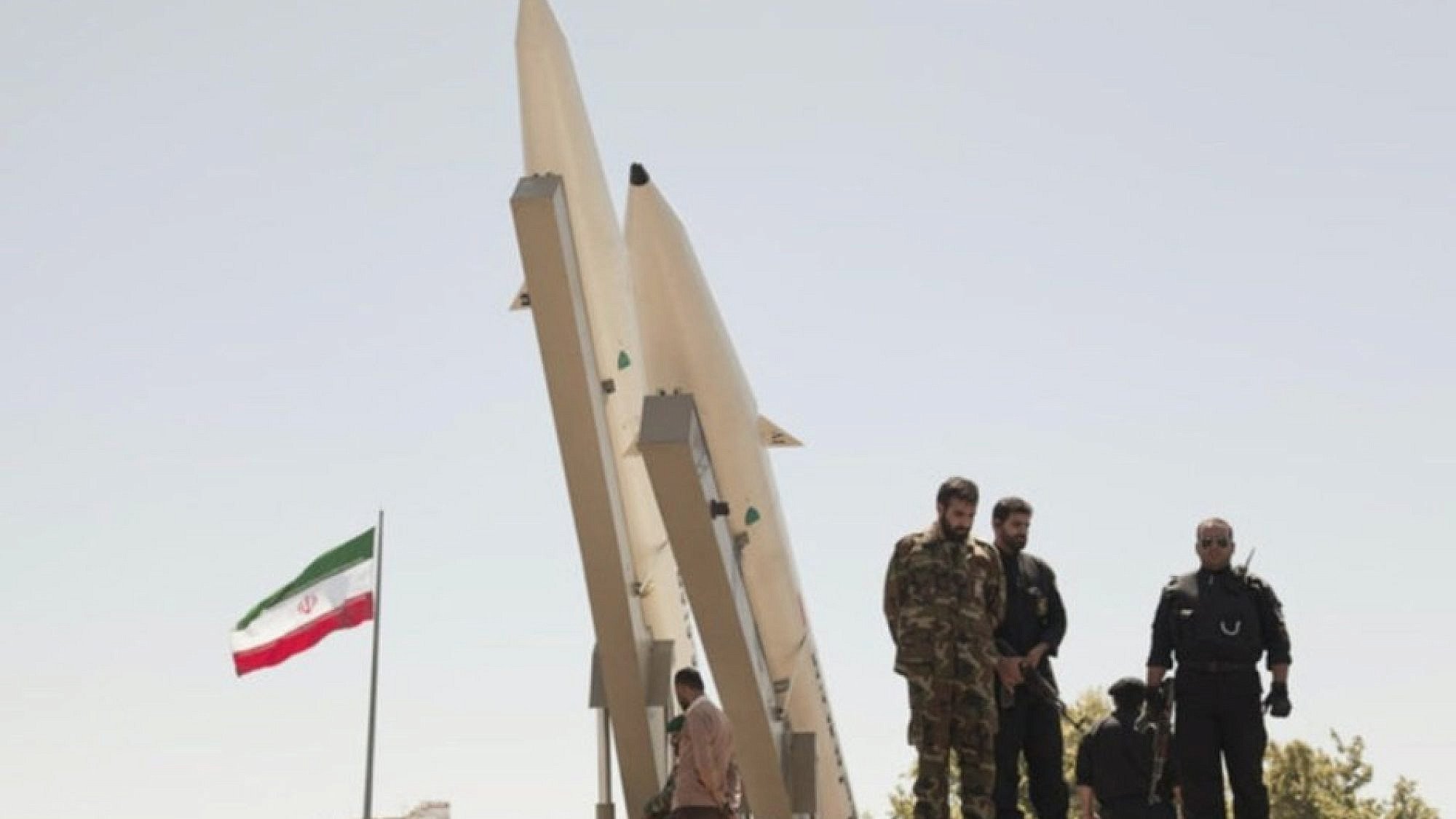 Iran says its air-launched Asef cruise missiles, unveiled in February 2023, can hit targets at a range of 1,025 miles. Source: Twitter.