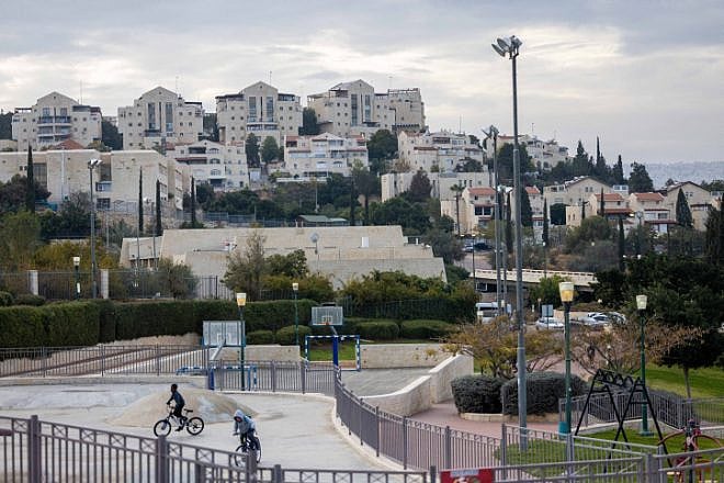 Homes in Ma'ale Adumim, Judea, Dec. 30, 2021. Photo by Yonatan Sindel/Flash90.