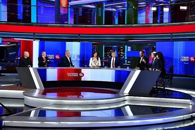 Channel 14's newsroom. Photo: Studio Thomas Tomer Shalom.