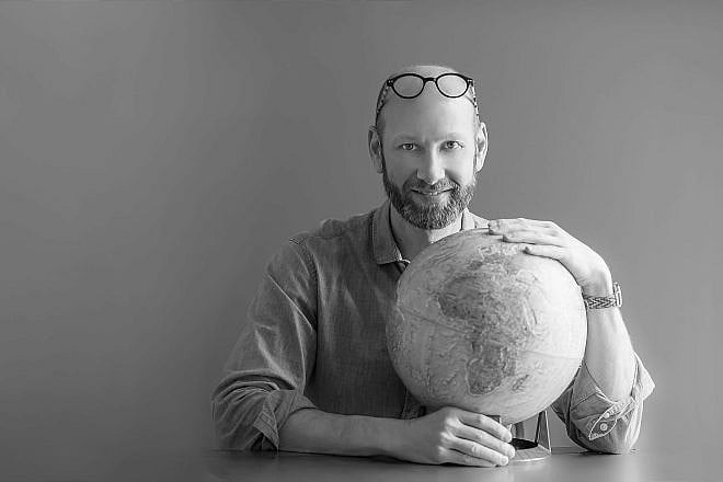 "IsraelCast" host Steven Shalowitz. Credit: Courtesy.