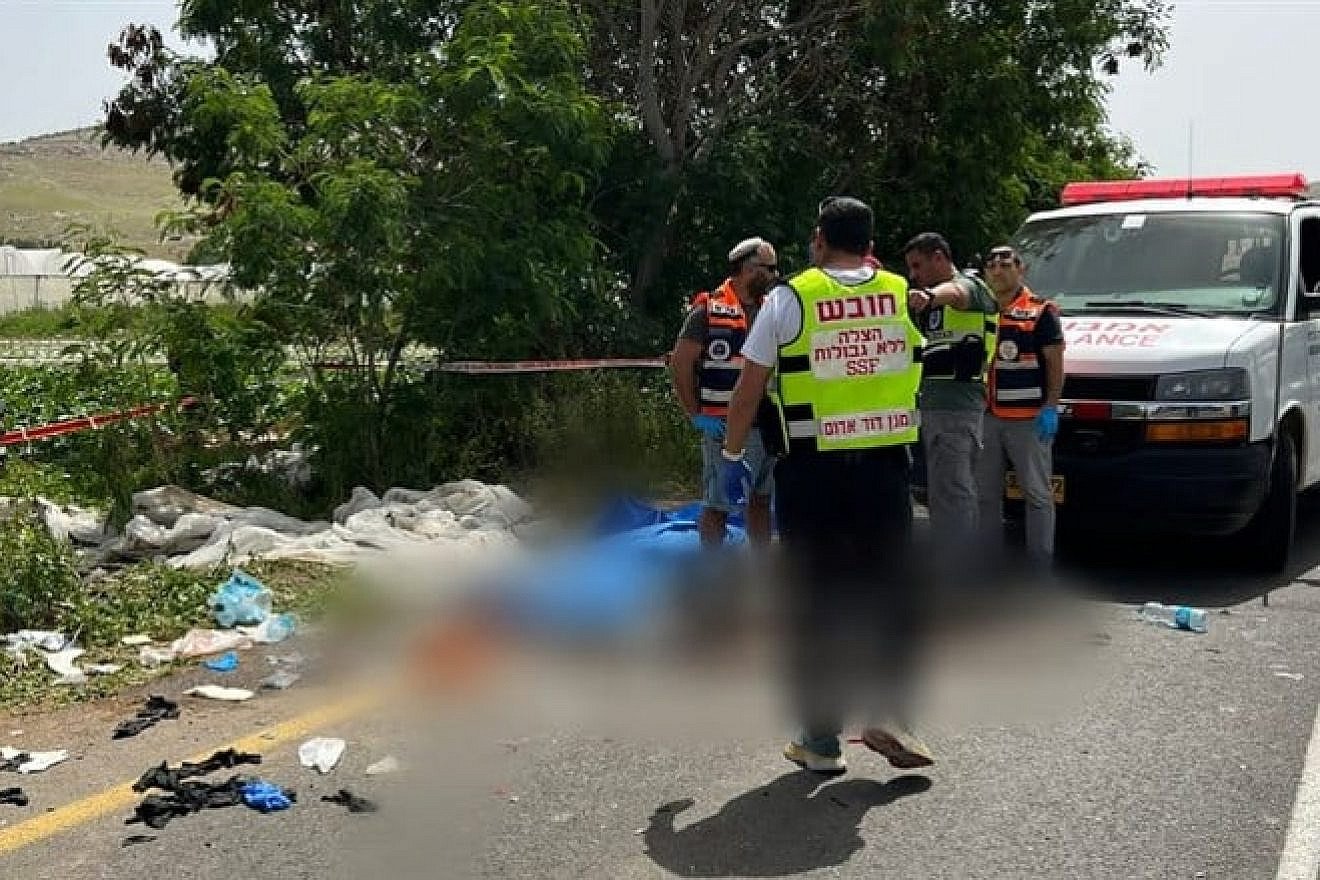 Two Israelis were killed and their mother was mortally wounded in a car crash/shooting attack in the Jordan Valley, April 7, 2023. Credit: Magen David Adom.