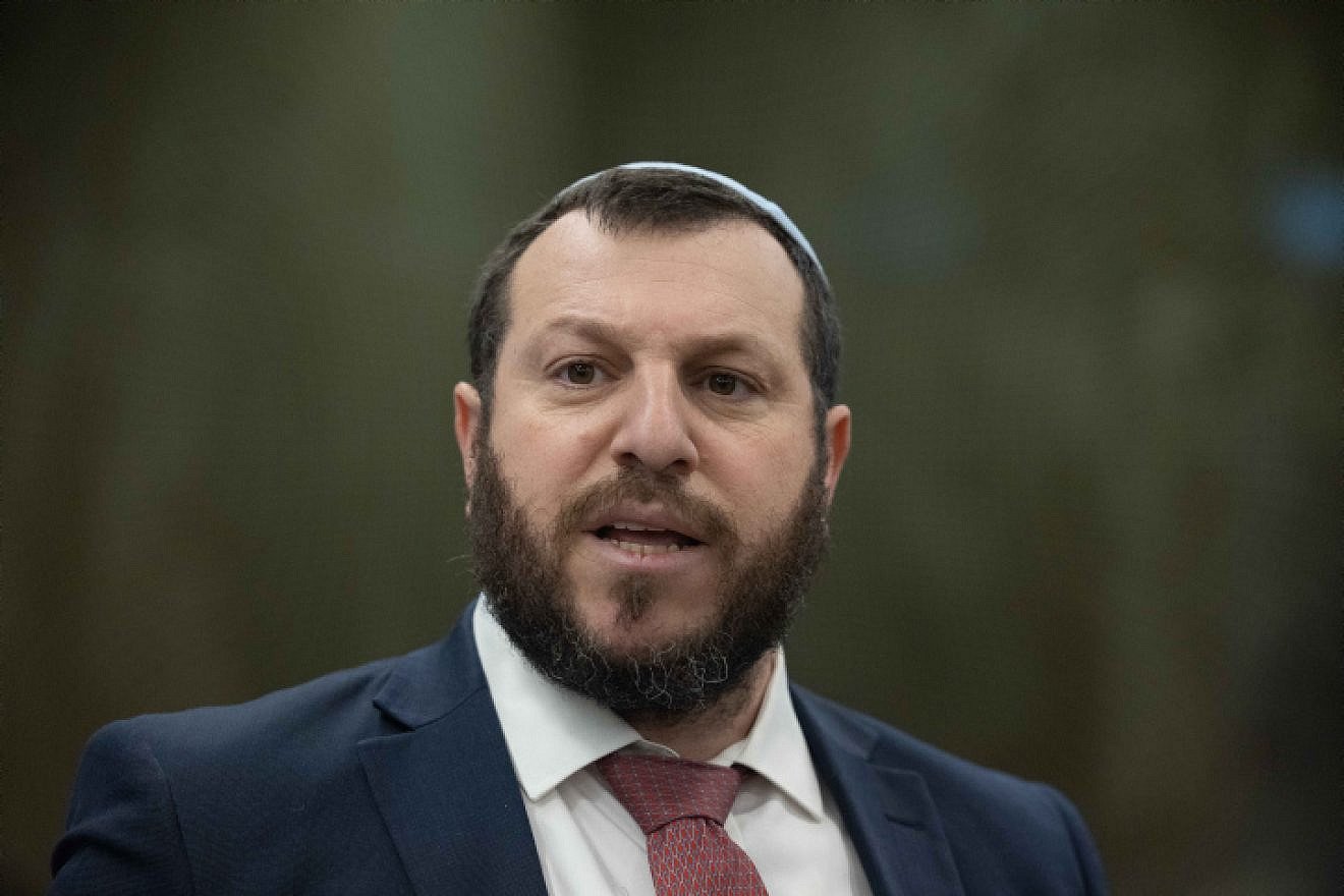 Heritage Minister Amichai Eliyahu arrives for a Cabinet meeting at the Prime Minister's office in Jerusalem, Jan. 29, 2023. Photo by Yonatan Sindel/Flash90.