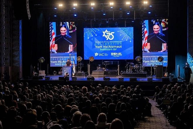 Israeli actress Gal Gadot address the crowd after receiving an award at the Israeli American Council event celebrating the 75th birthday of the Jewish state, May 2023. Credit: Courtesy.