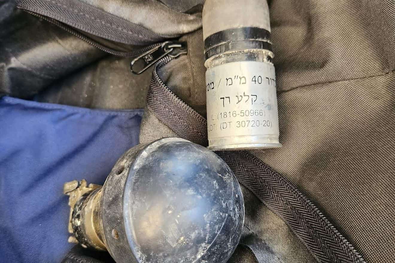 These weapons were found in the Frenchman's car. Credit: Israel Ministry of Defense Spokesperson's Office.