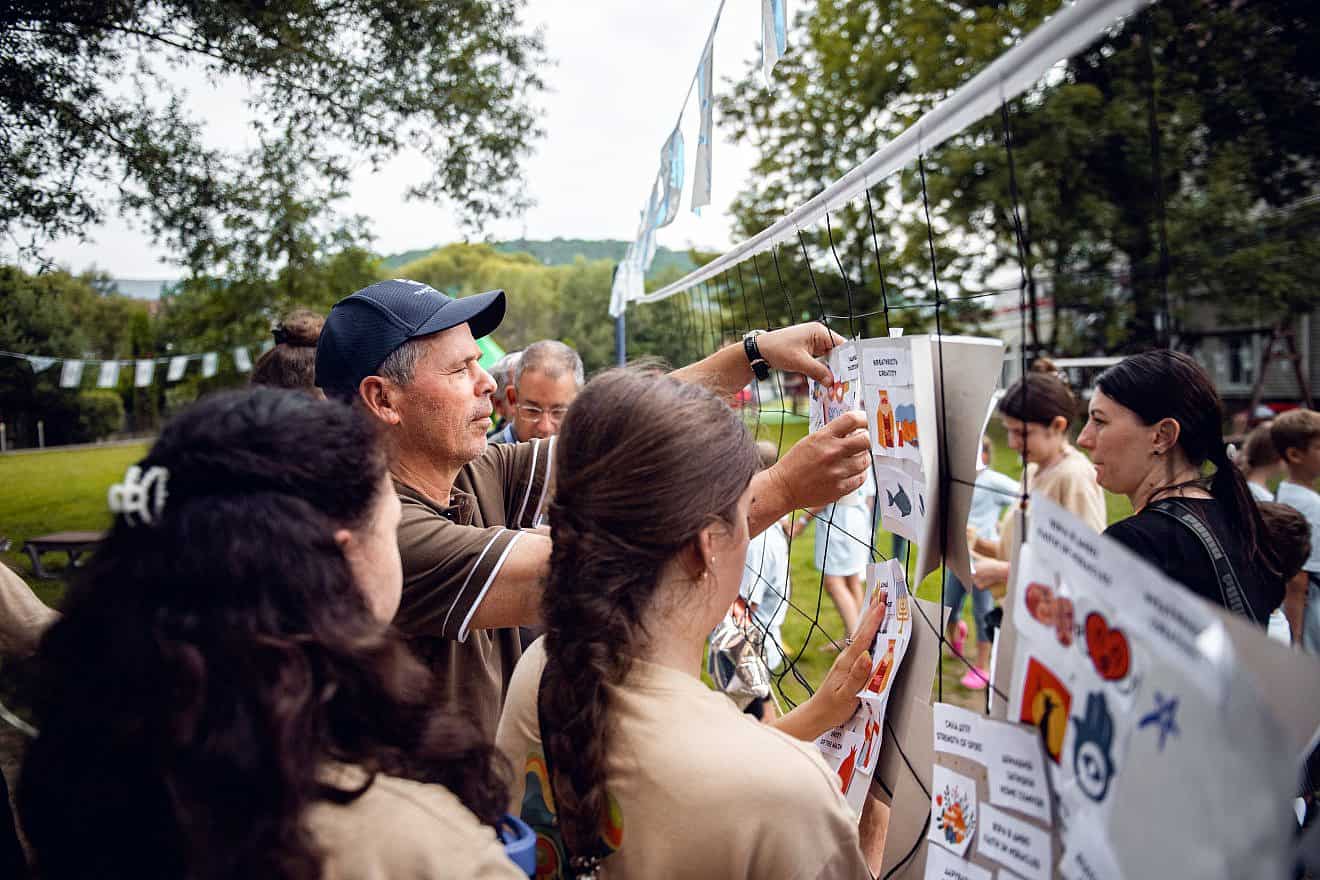 A Jewish Federations of North America delegation visits a Jewish Agency for Israel summer camp in Ukraine, supported by JFNA funds. Credit: JFNA.