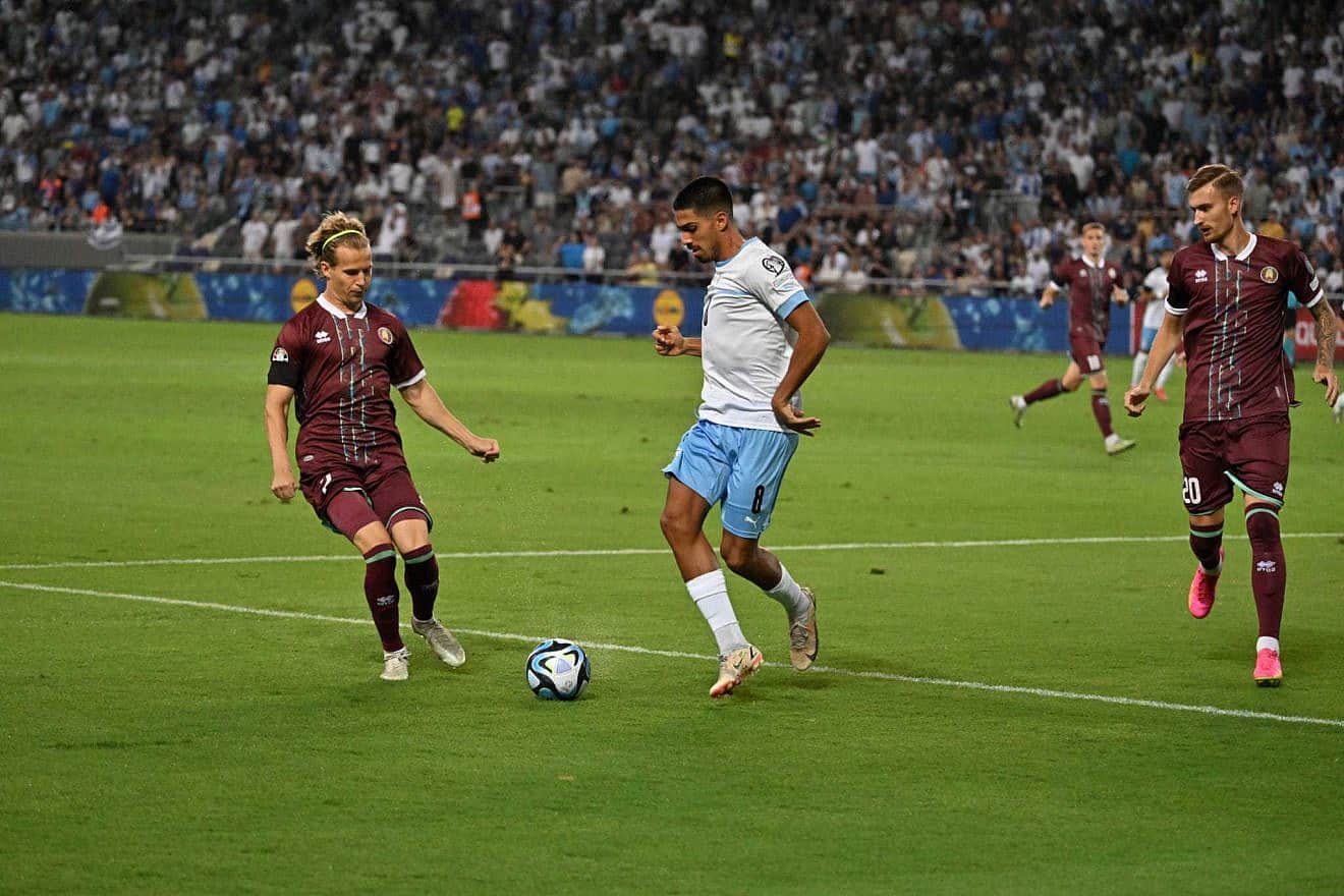 Israel’s national soccer team beats Belarus 1-0 in Euro 2024 qualifying action in Tel Aviv, Sept. 12, 2023. Credit: TPS.