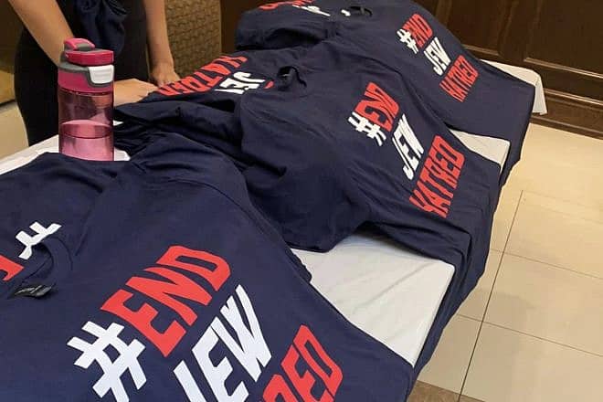 T-shirts encouraging action. Credit: #EndJewHatred.