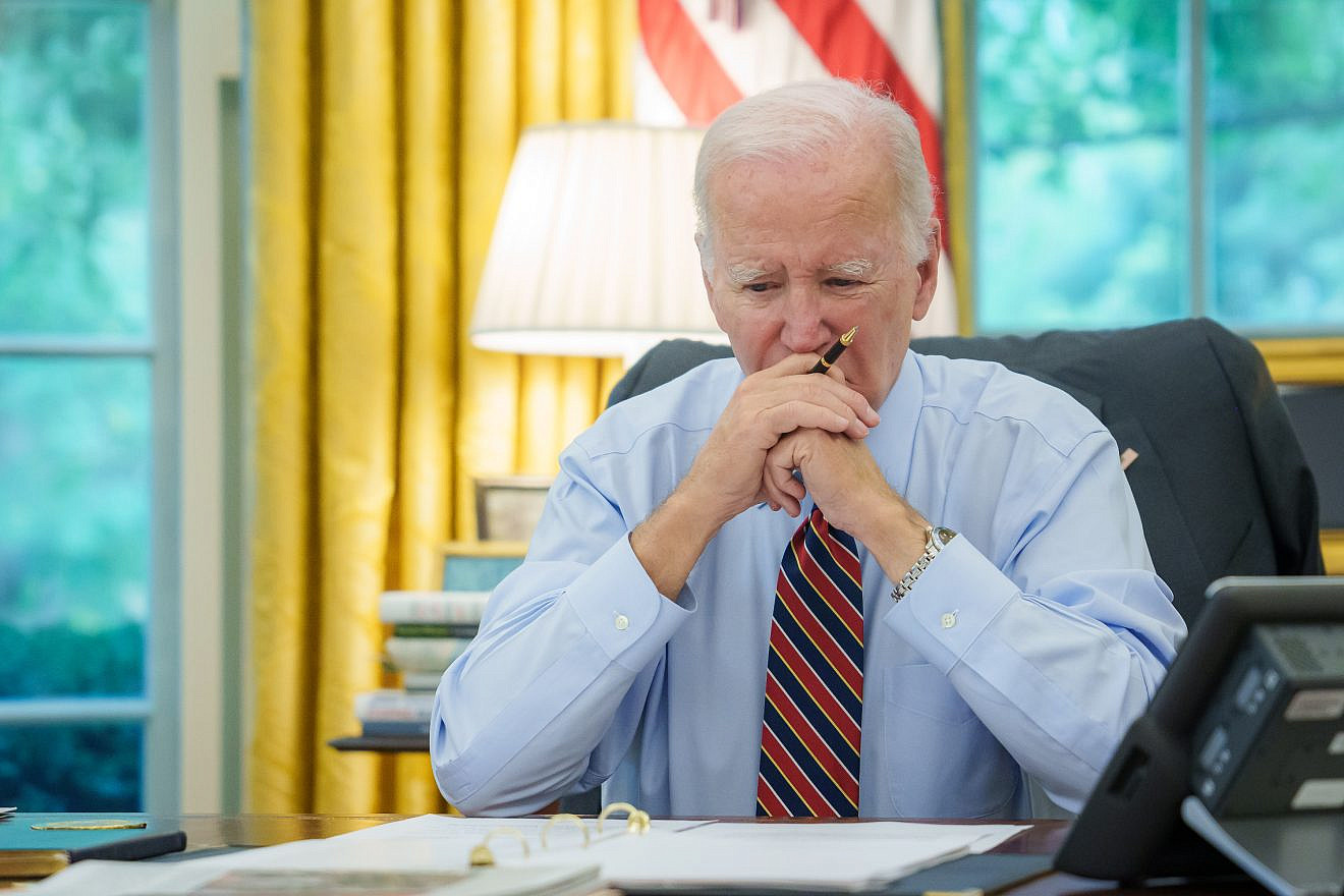 U.S. President Joe Biden participates in a phone call with Quint leaders Emmanuel Macron of France, Giorgia Meloni of Italy, Olaf Scholz of Germany and Rishi Sunak of the United Kingdom on Oct. 9, 2023, in the Treaty Room of the White House. Credit: Adam Schultz/Official White House Photo.