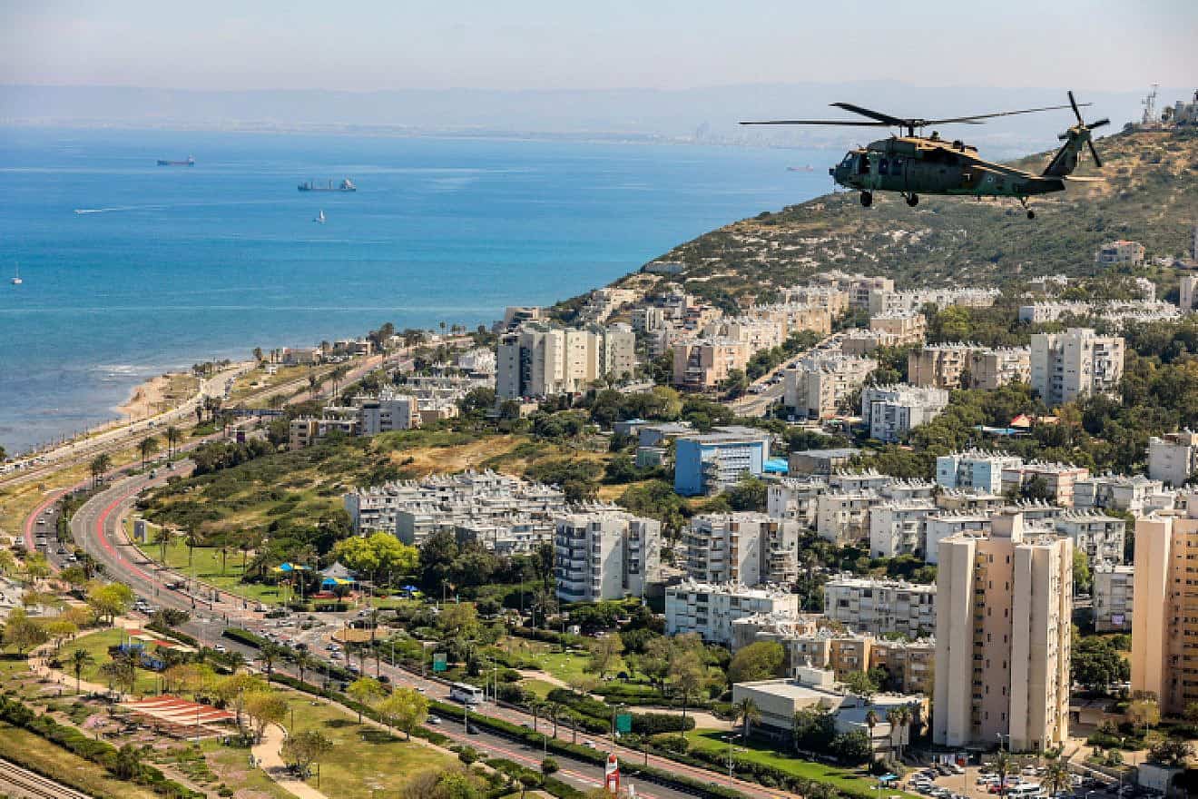 An Israeli Air Force helicopter flies over Haifa during Israel's 75th Independence Day, April 26, 2023. Credit: Flash90.