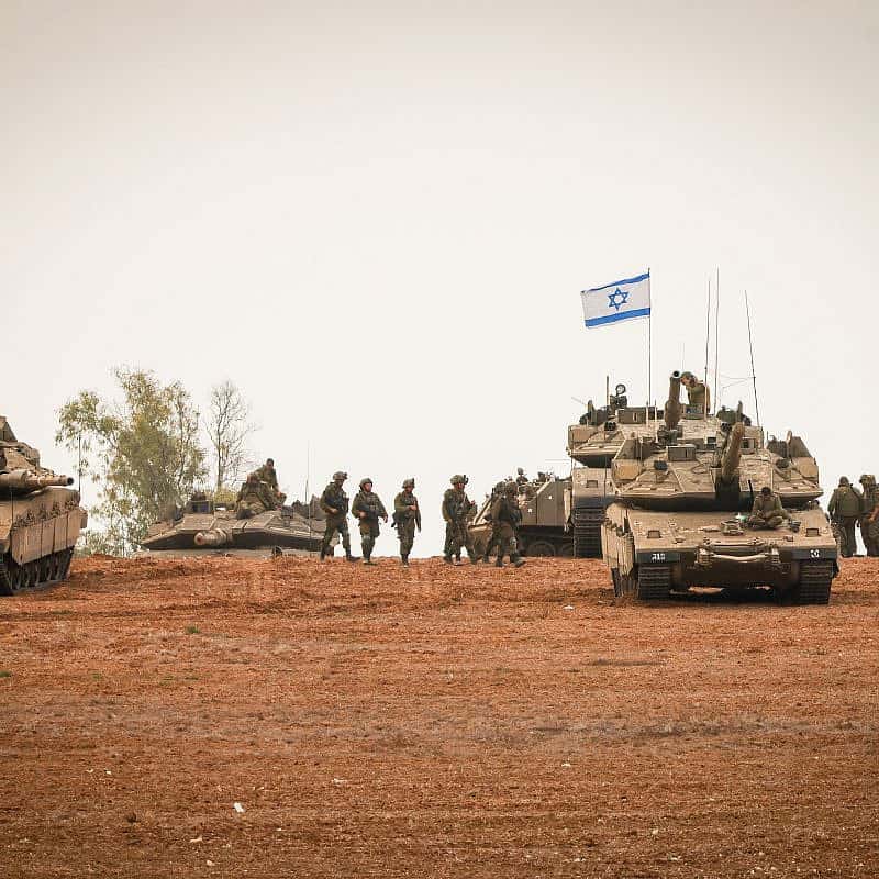 IDF soldiers near the Israeli-Gaza border in southern Israel, Oct. 9, 2023. Photo by Chaim Goldberg/Flash90.