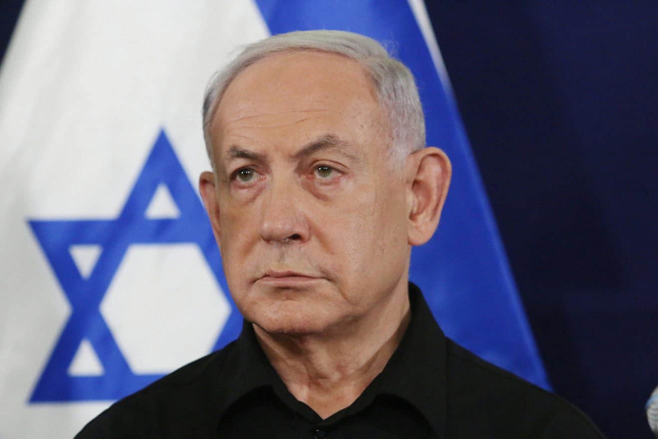 Israeli Prime Minister Benjamin Netanyahu at a press conference at the Ministry of Defense in Tel Aviv. Oct. 28, 2023. Photo by Dana Kopel/POOL.