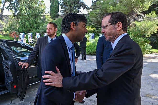 Israeli President Isaac Herzog meets visiting British Prime Minister Rishi Sunak, Oct. 19, 2023. Photo by Kobi Gidon/GPO.
