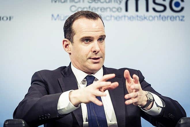 U.S. diplomat Brett McGurk speaks at the Munich Security Conference in 2017. Credit: Kuhlmann/MSC via Wikimedia Commons.