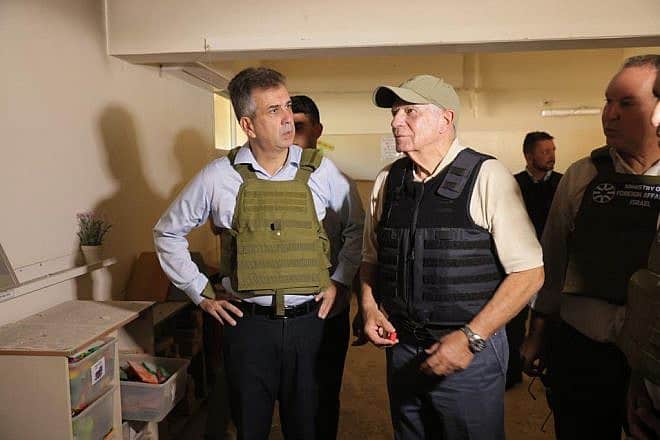 Israeli Foreign Minister Eli Cohen (left) and European Union High Representative for Foreign Affairs Josep Borrell visit Kibbutz Be'eri, Nov. 16, 2023. Credit: Israeli Foreign Ministry.