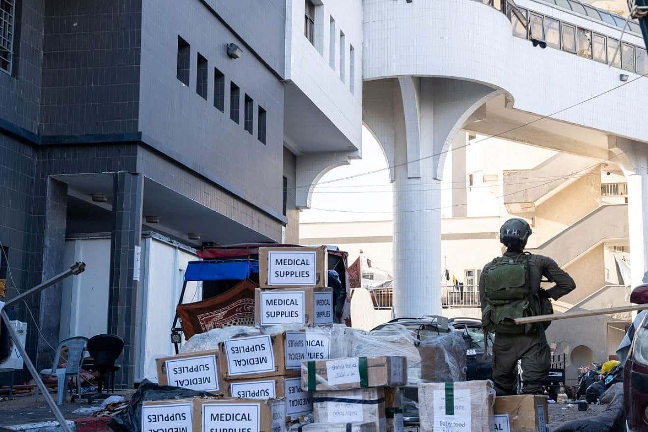 The Israel Defense Forces delivers supplies to Shifa Hospital in Gaza City, Nov. 15, 2023. Source: IDF.