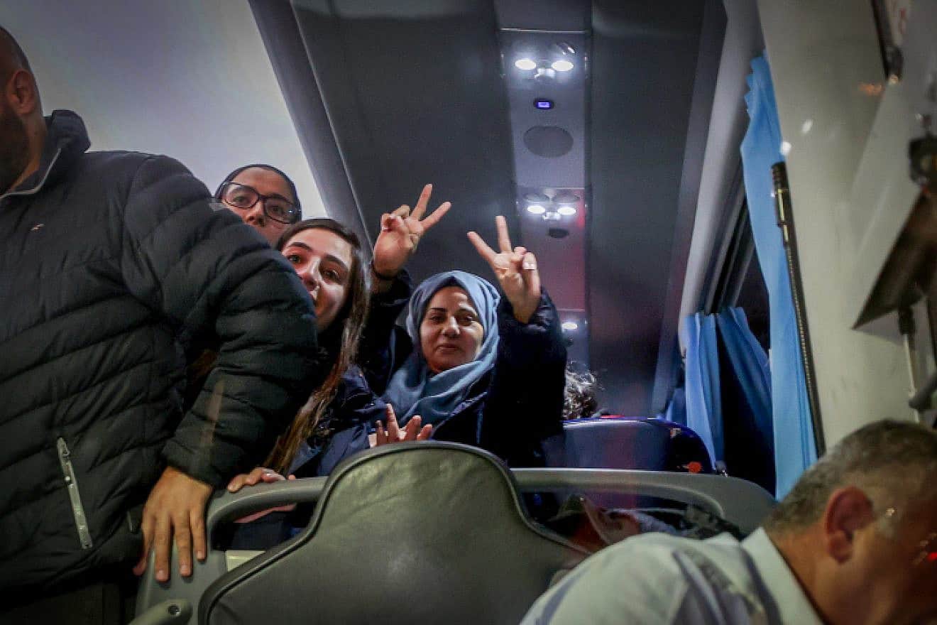 Freed Palestinian security prisoners arrive in Ramallah, released as part of a hostage exchange deal, Nov. 28, 2023. Photo by Flash90.
