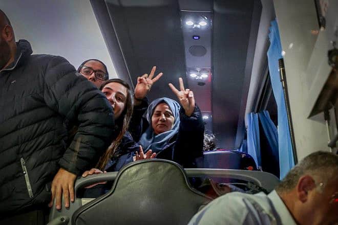 Freed Palestinian security prisoners arrive in Ramallah, released as part of a hostage exchange deal, Nov. 28, 2023. Photo by Flash90.