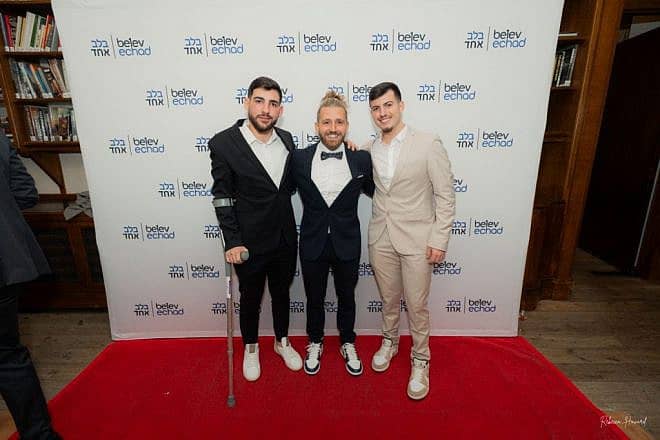 Israeli soldiers wounded during the Oct. 7 attacks are honored at a gala in New York, Nov. 21, 2023. Credit: Belev Echad.