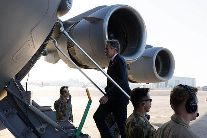 U.S. Secretary of State Antony Blinken departs Tel Aviv en route to the U.N. Climate Conference, COP 28, in Dubai, United Arab Emirates, on Dec. 1, 2023. Credit: Chuck Kennedy/U.S. State Department.