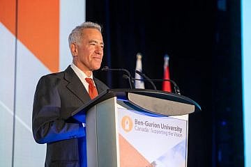 Canadian-Israeli philanthropist Sylvan Adams speaks at a gala event in Toronto on Dec. 3, 2023. Photo by Liora Kogan.