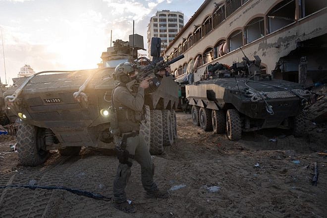 Israeli troops operating in the Hamas-ruled Gaza Strip, Dec. 12, 2023. Credit: IDF.
