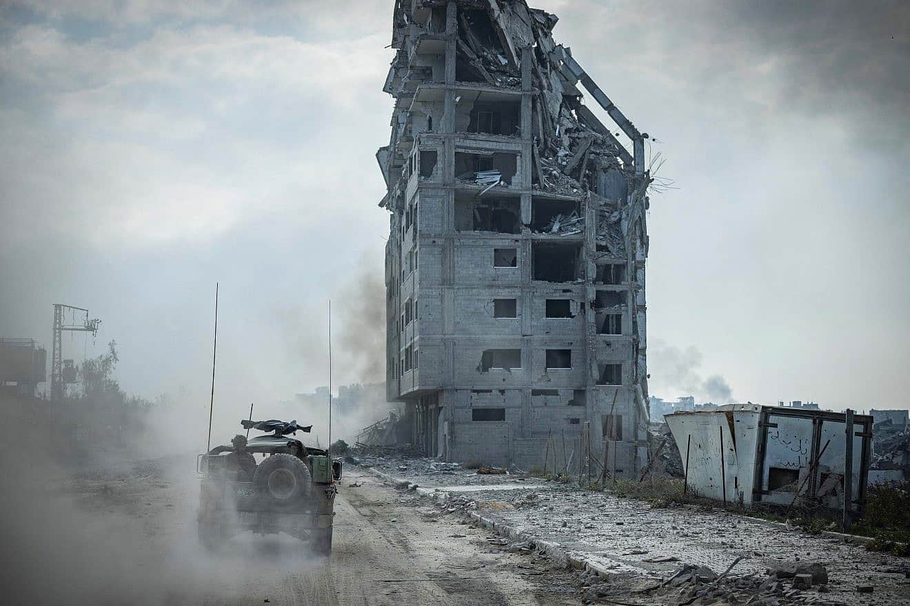 Israeli soldiers operating in Beit Lahia, in the northern Gaza Strip, during an Israeli military operation in the Gaza Strip in Dec. 28, 2023. Photo by Yonatan Sindel/Flash90.