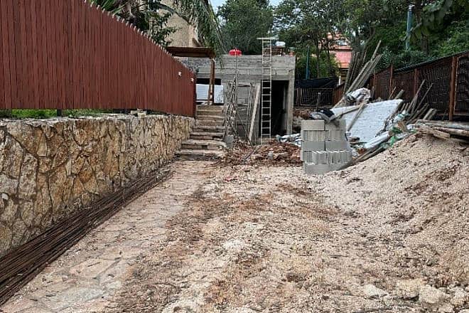 An unfinished home renovation project in Karnei Shomron, 30 miles northeast of Tel Aviv. Photo by Judith Segaloff.