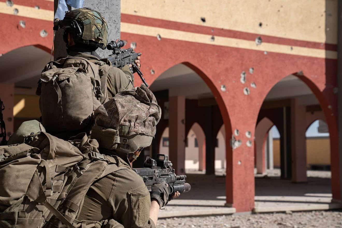 IDF soldiers conduct operations against Hamas terrorists in the Gaza Strip, Jan. 20, 2024. Credit: IDF.