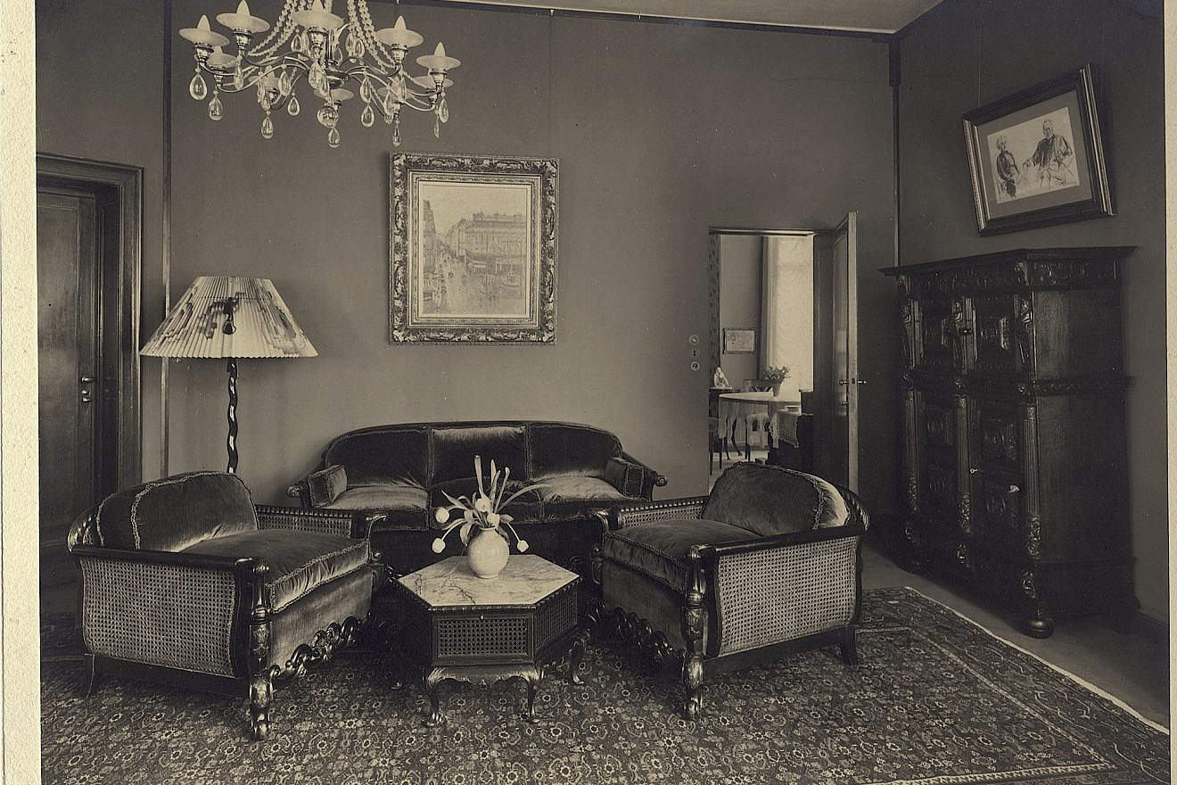 Jacob Abraham Camille Pissarro's 1897 painting “Rue Saint-Honoré in the Afternoon. Effect of Rain,” in Lilly Cassirer Neubauer's parlor before the work's forced sale to the Nazis. Credit: Courtesy of the Cassirer family.