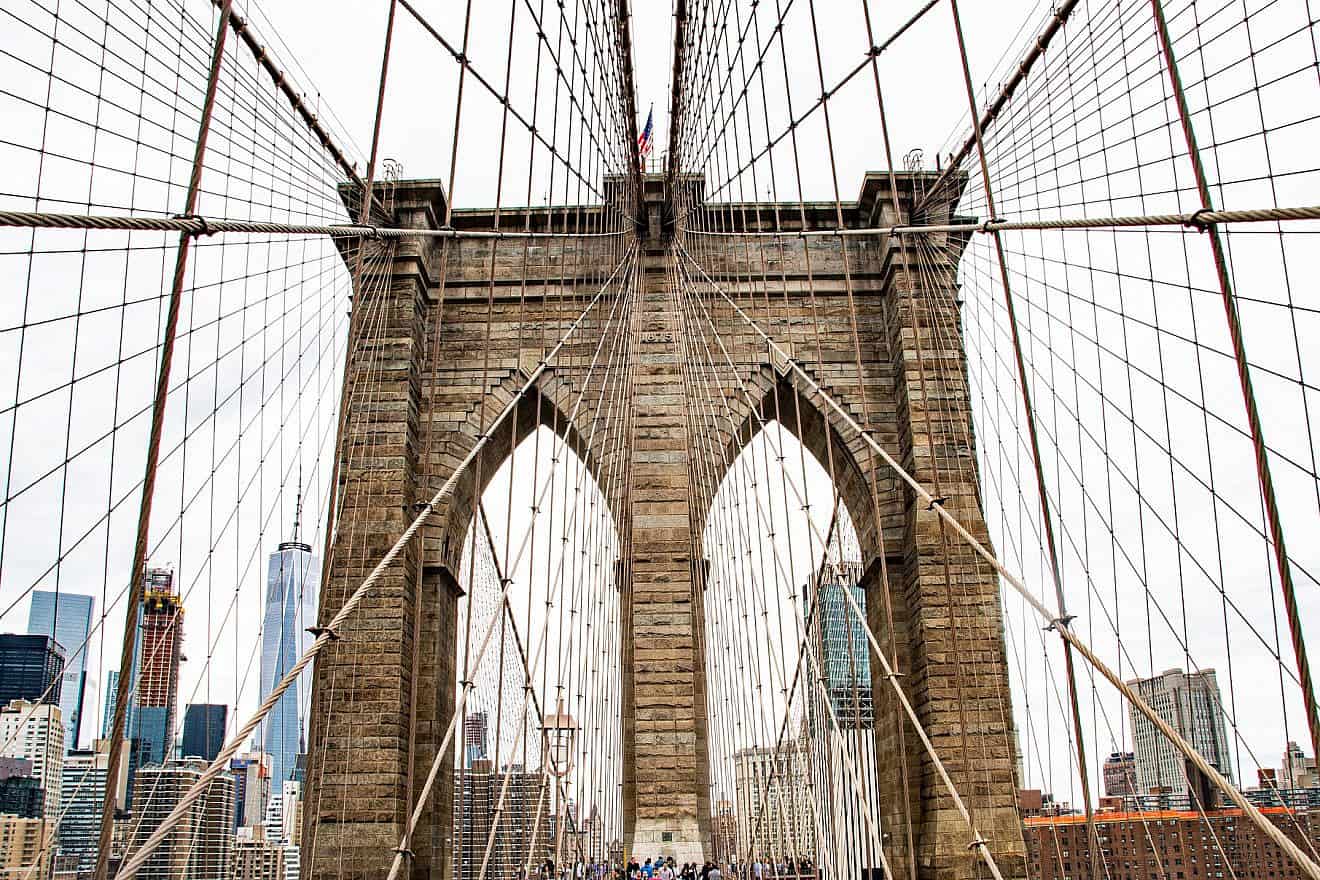 Brooklyn Bridge in New York City. Credit: Gruendercoach/Pixabay.