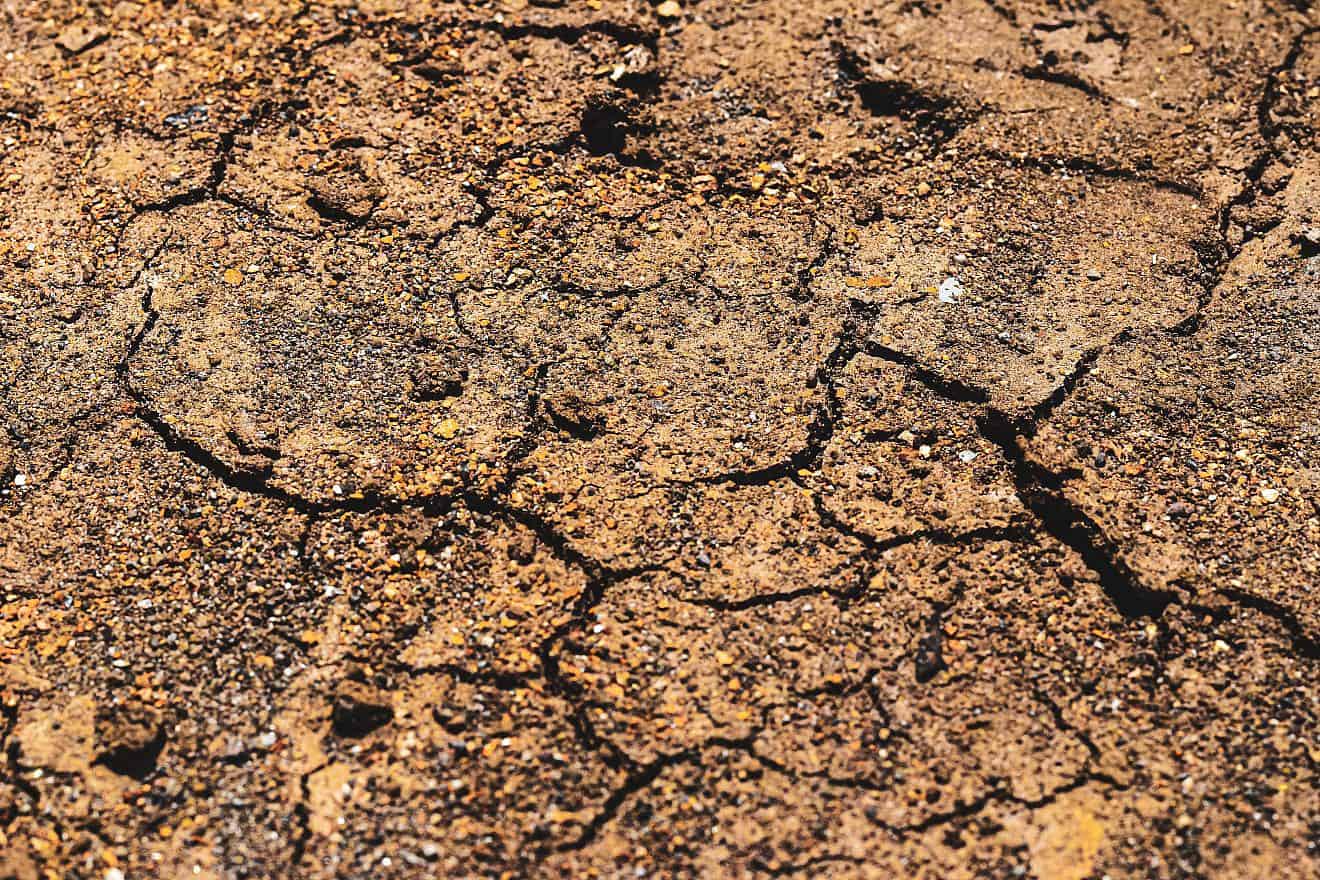 Earthquake. Credit: DhitoArdjiono/Pixabay.