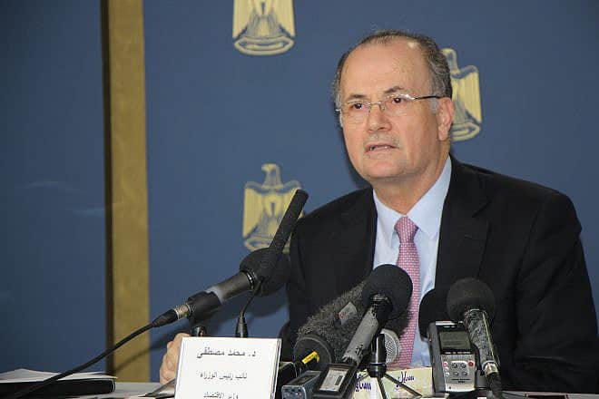Palestinian economist Mohammad Mustafa. Credit: Khaled6680 via Wikimedia Commons.